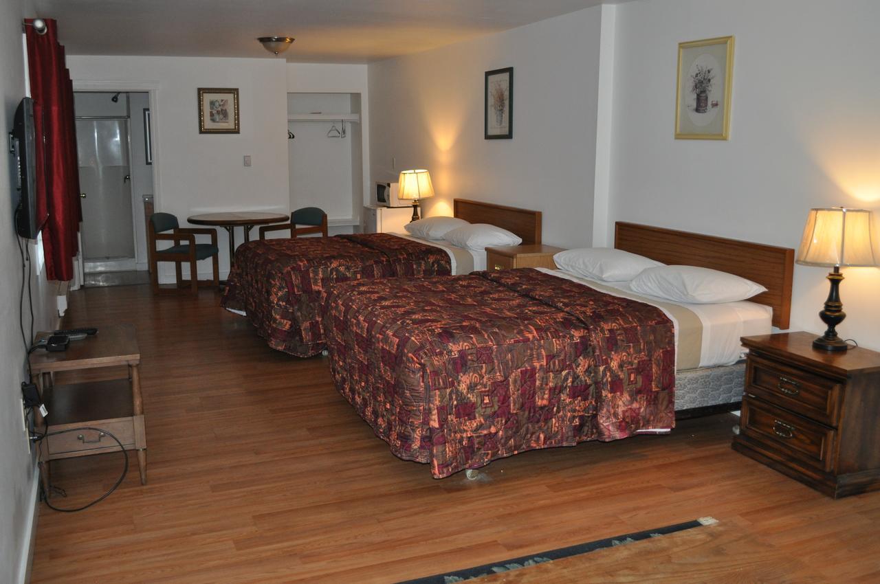 Golden Lion Motel Raymond Dış mekan fotoğraf